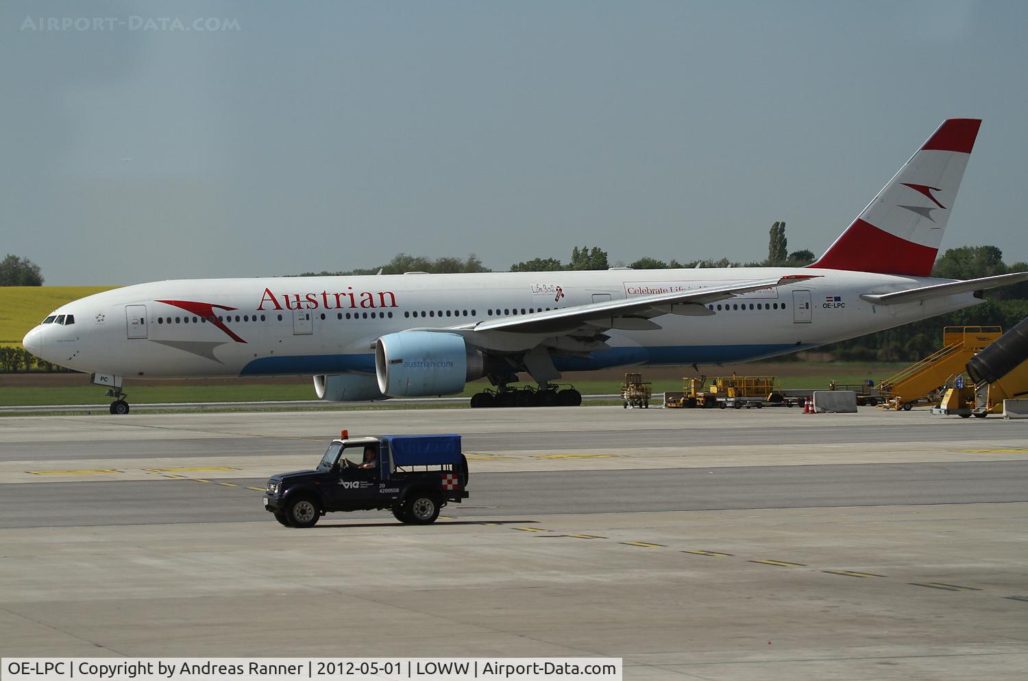 OE-LPC, 2002 Boeing 777-2Z9/ER C/N 29313, Austrian Airlines Boeing 777