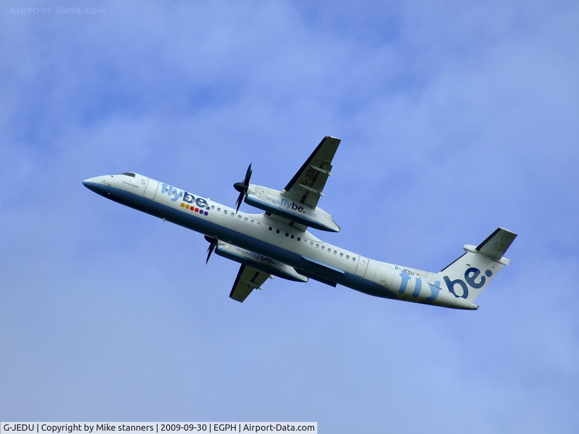 G-JEDU, 2004 De Havilland Canada DHC-8-402Q Dash 8 C/N 4089, Flybe dash 8 departs runway 24