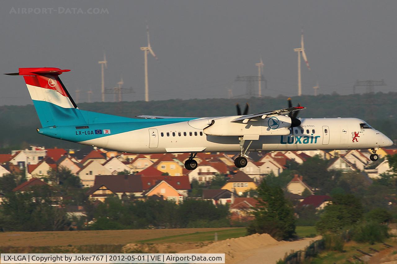 LX-LGA, 2007 De Havilland Canada DHC-8-402Q Dash 8 C/N 4159, Luxair