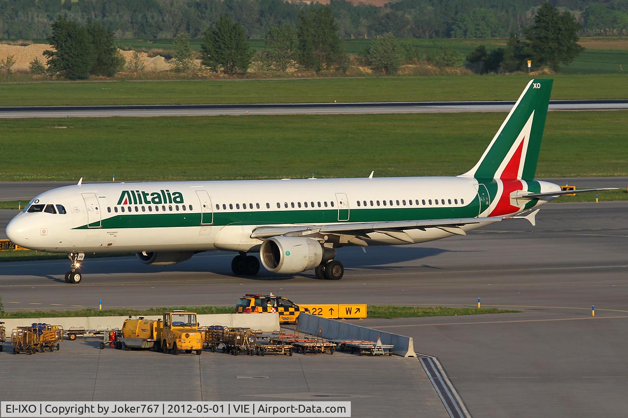 EI-IXO, 1994 Airbus A321-112 C/N 495, Alitalia