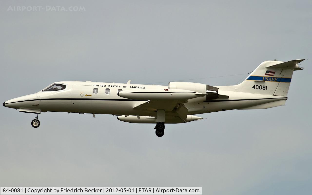 84-0081, 1984 Gates Learjet 35A (C-21A) C/N 35A-527, on final RW26