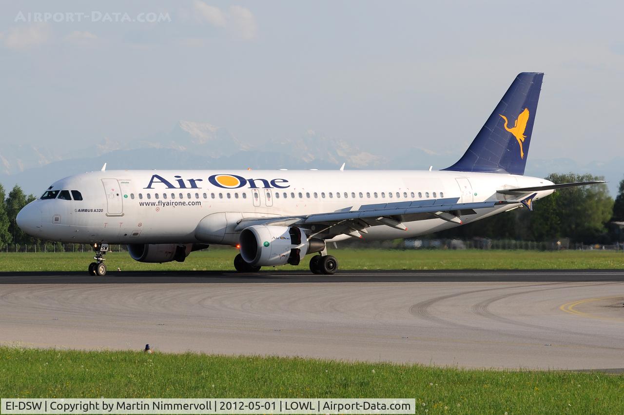 EI-DSW, 2008 Airbus A320-216 C/N 3609, Air One