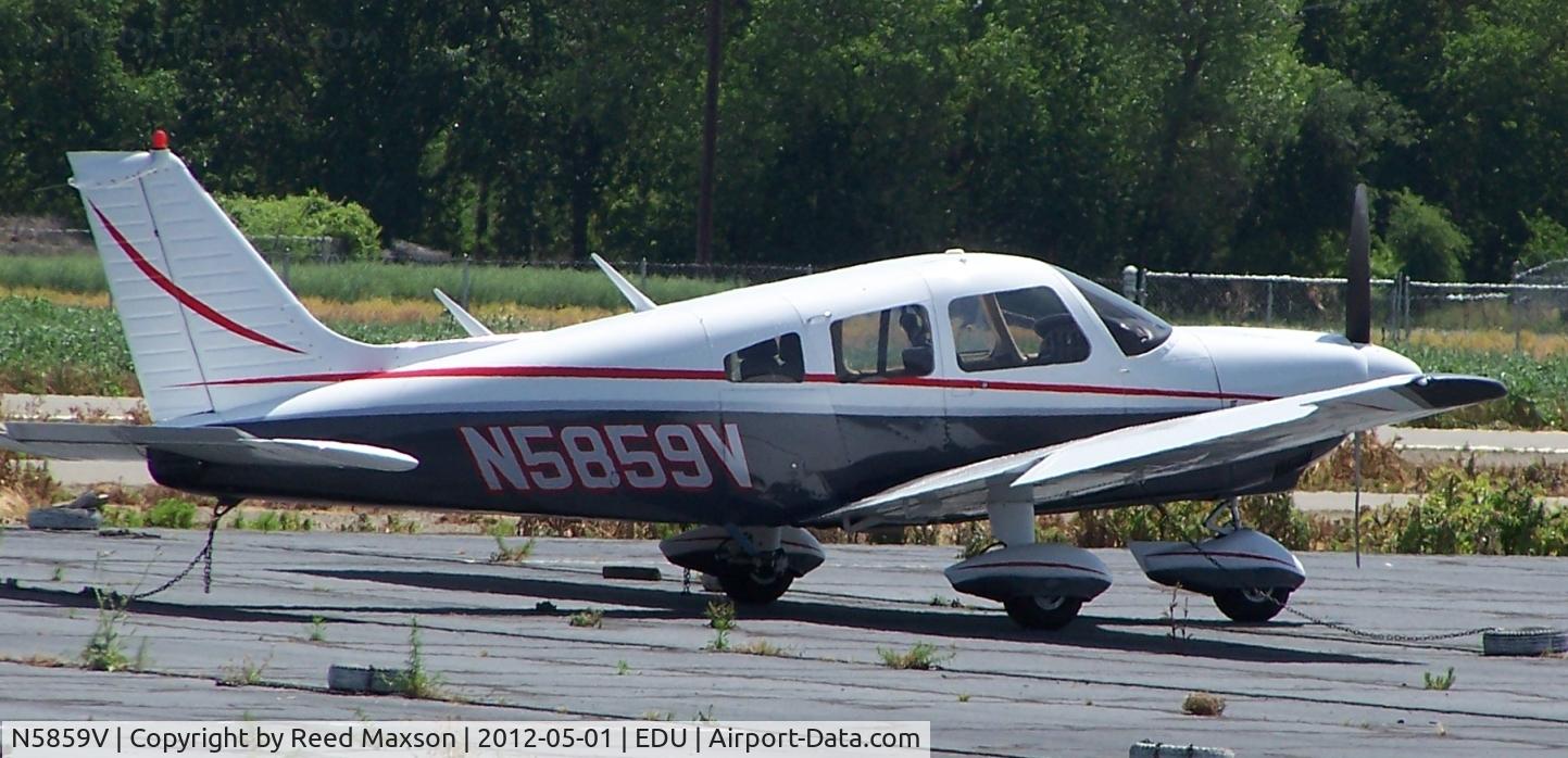 N5859V, 1977 Piper PA-28-181 C/N 28-7790504, On tarmac