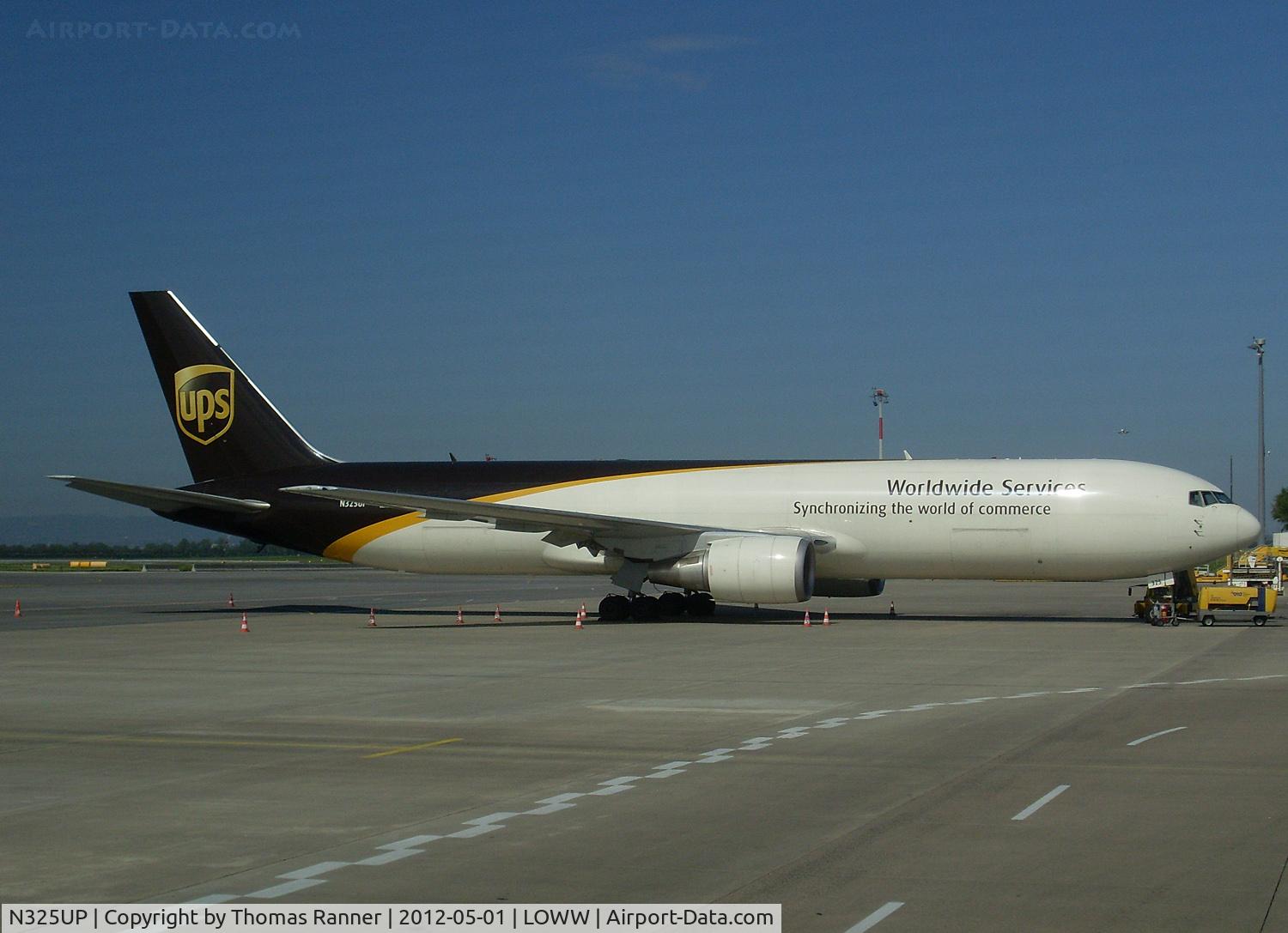 N325UP, 1998 Boeing 767-34AF C/N 27751, UPS Boeing 767
