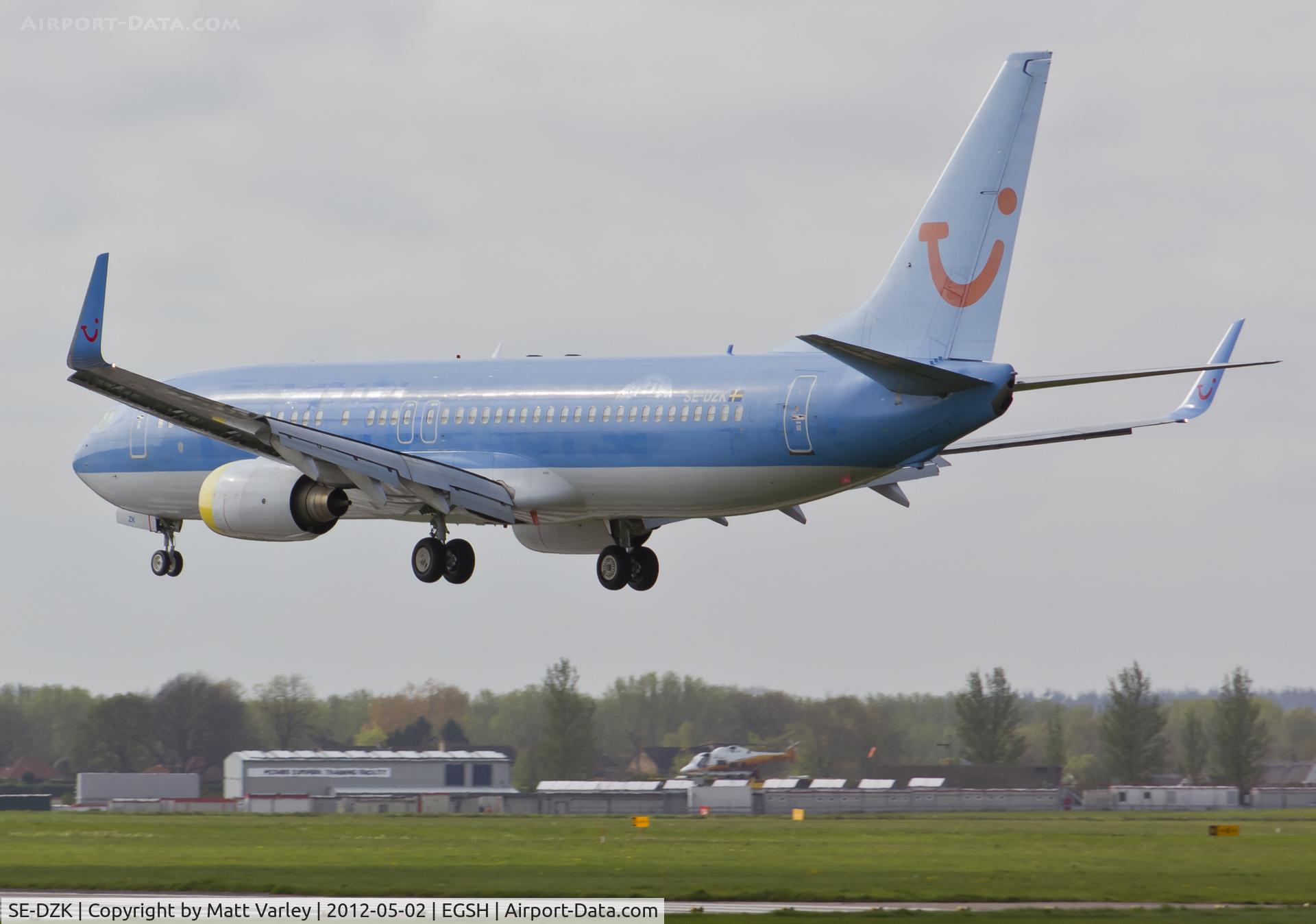 SE-DZK, 2000 Boeing 737-804 C/N 28231, Arriving at EGSH for spray by Air Livery.