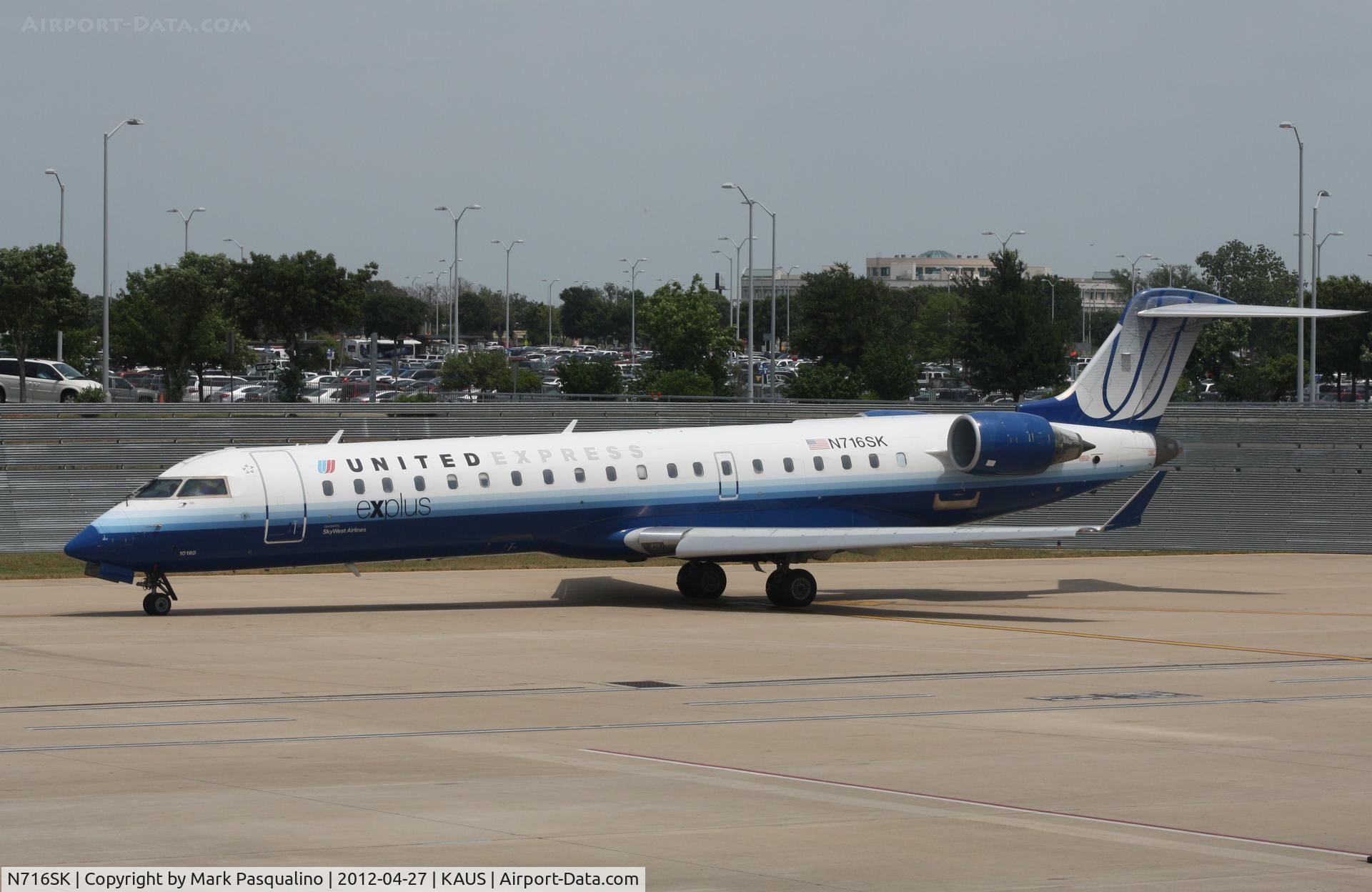 N716SK, 2004 Bombardier CRJ-701ER (CL-600-2C10) Regional Jet C/N 10180, CL-600-2C10