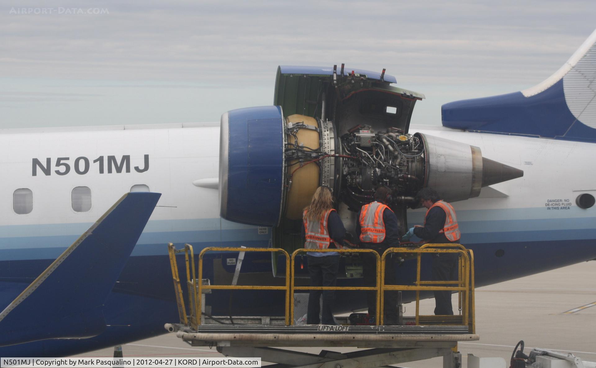 N501MJ, 2002 Canadair CL-600-2C10 Regional Jet CRJ-700 C/N 10047, CL-600-2C10