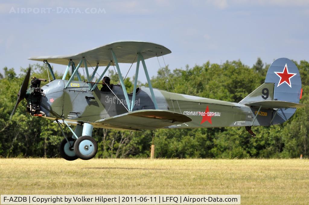 F-AZDB, Polikarpov Po-2W C/N 045, at La Ferté-Alais