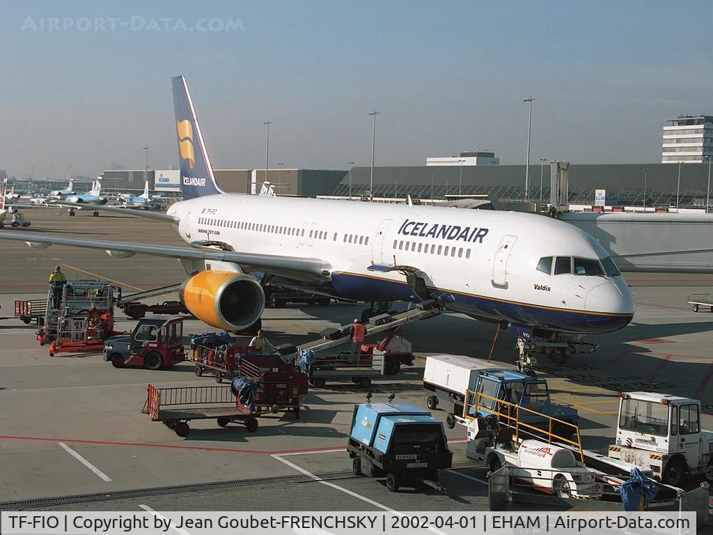 TF-FIO, 1999 Boeing 757-208 C/N 29436, ICELANDAIR 