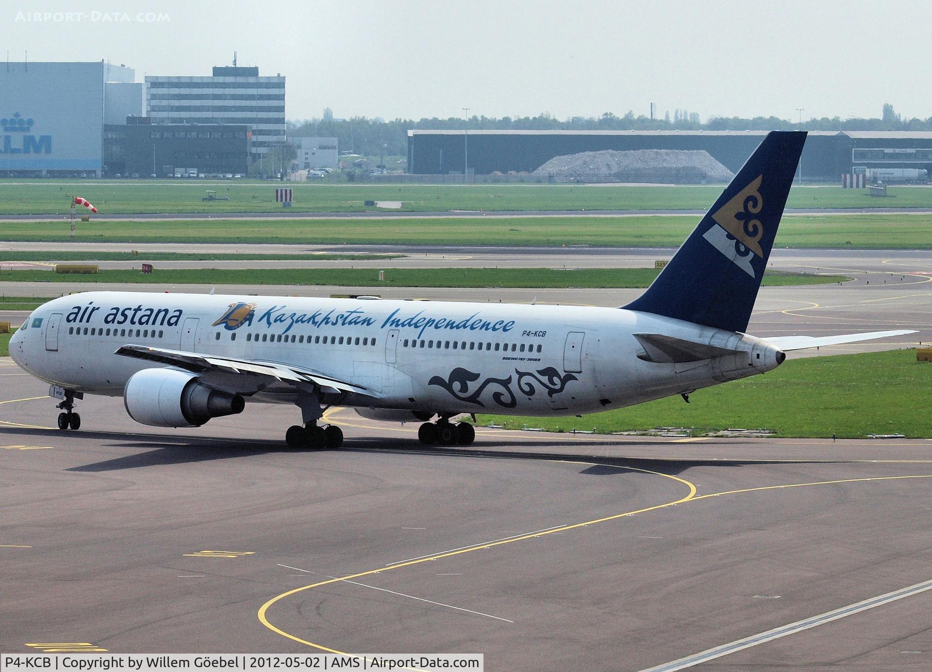 P4-KCB, 1997 Boeing 767-306 C/N 27614, Taxi to the runway of Schiphol Airport