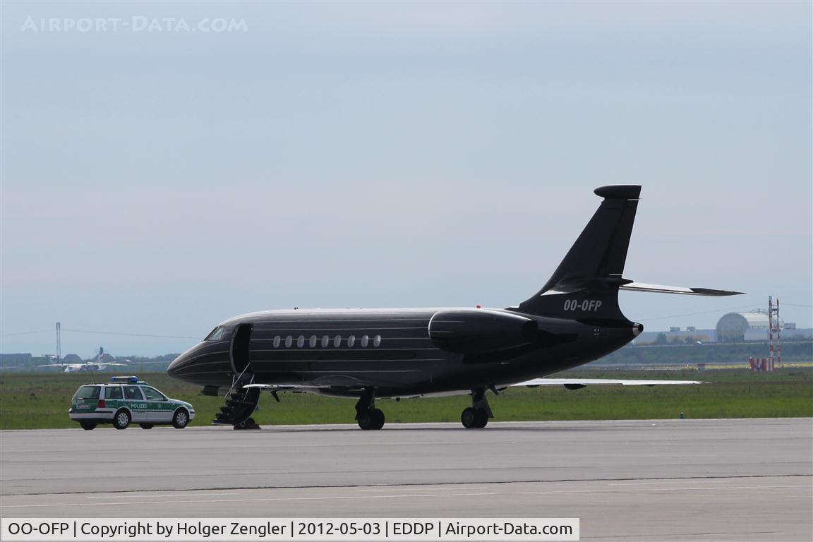 OO-OFP, 2007 Dassault Falcon 2000EX C/N 132, Seems that this black knight of the skies is in trouble....