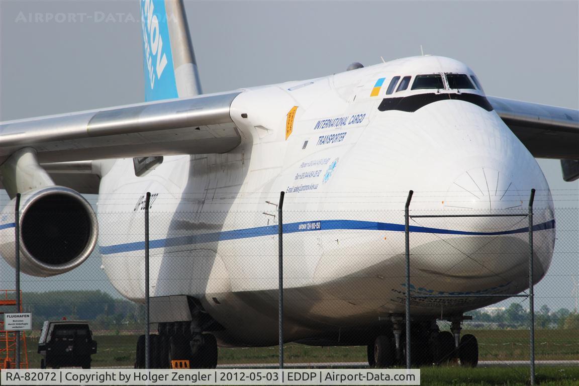 RA-82072, 1993 Antonov An-124-100 Ruslan C/N 9773053359136, Big bird in afternoon sunshine...