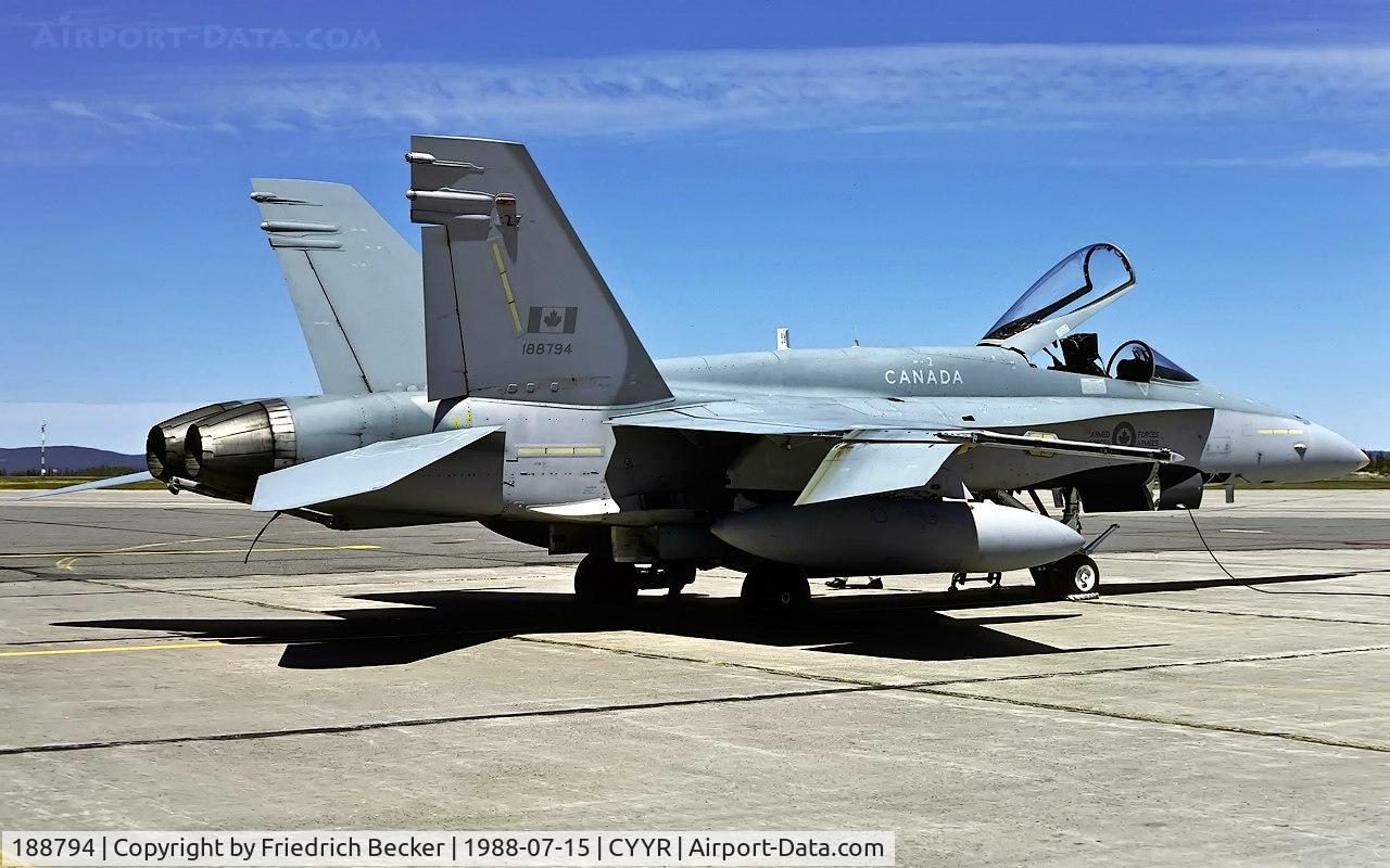 188794, 1987 McDonnell Douglas CF-188A Hornet C/N 646/A533, No. 425 Sqn. CF-188A transient at CFB Goose Bay