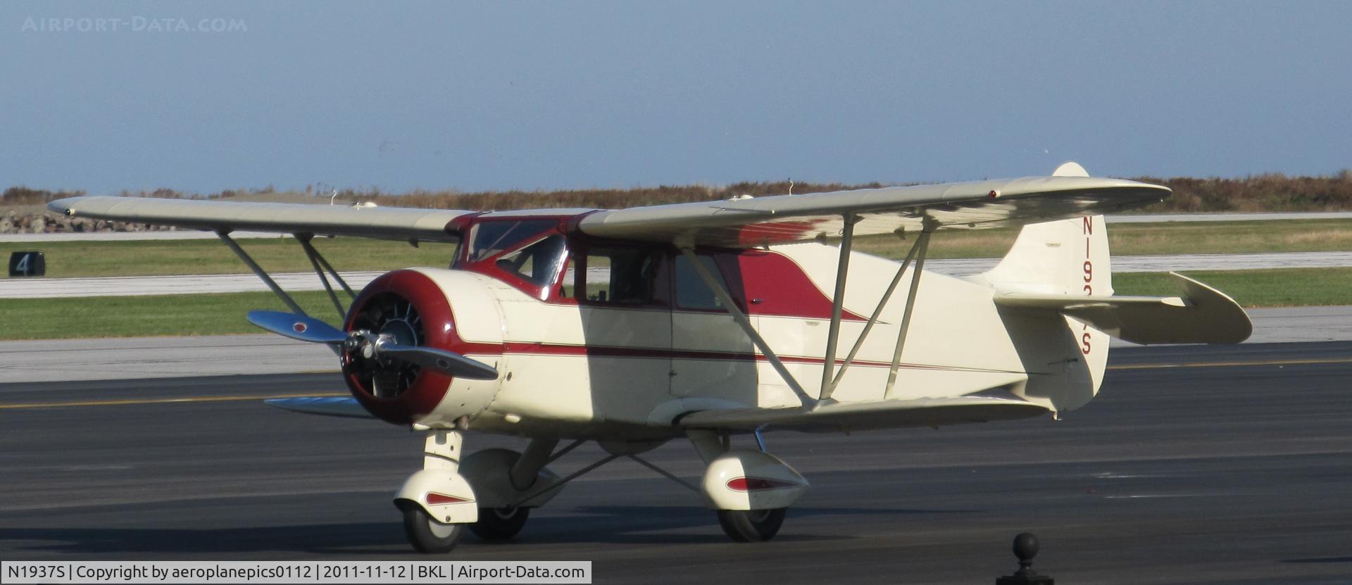N1937S, Waco ZVN-8 C/N 5107, N1937S seen at KBKL, a few minutes before departure.