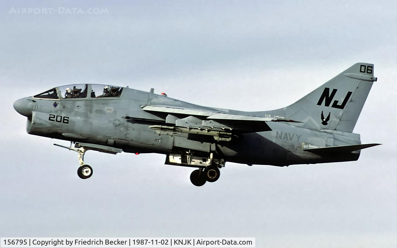 156795, 1978 LTV TA-7C Corsair II C/N E-062/TE8, on final at NAF El Centro