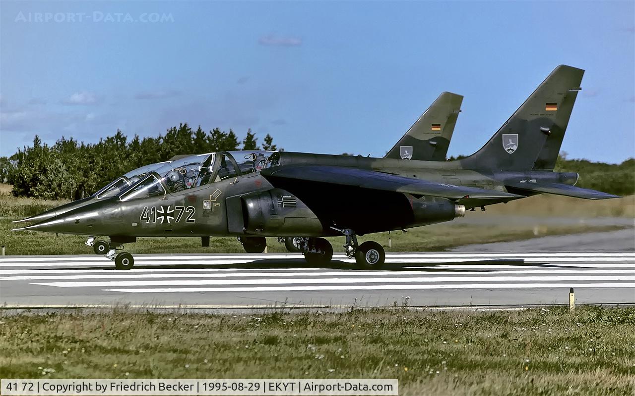 41 72, Dassault-Dornier Alpha Jet A C/N 0172, line up for departure