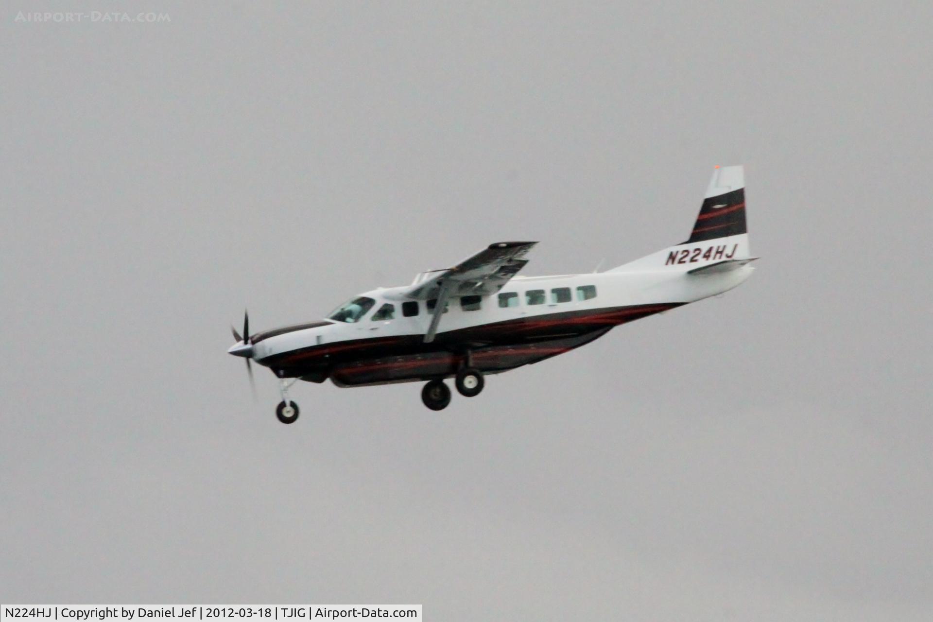 N224HJ, Cessna 208B C/N 208B2200, n224hj
