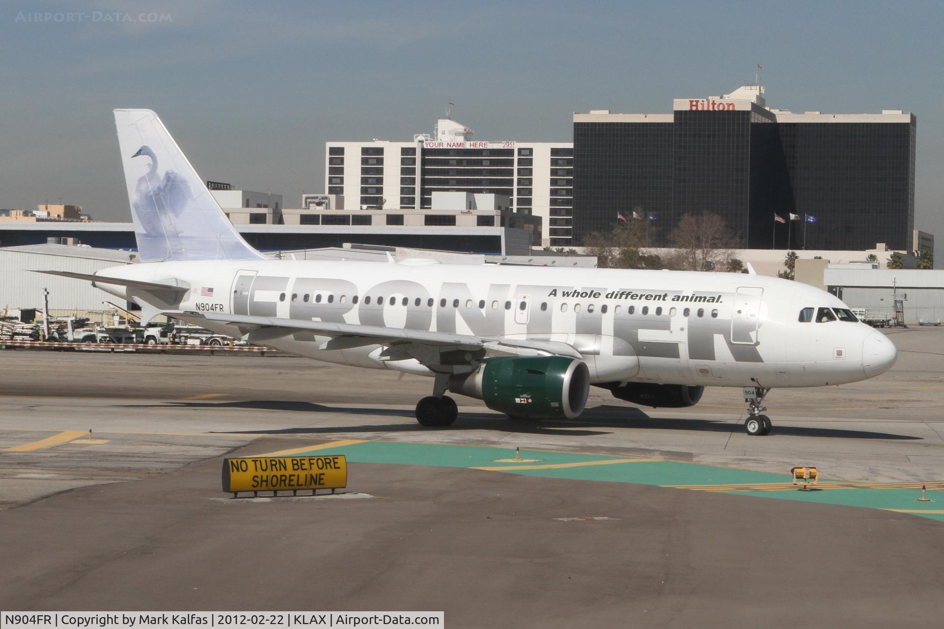 N904FR, 2001 Airbus A319-111 C/N 1579, Frontier Airlines Airbus A319-111, FFT404 on TWY B at KLAX, in sequence for a 25R departure to Denver.