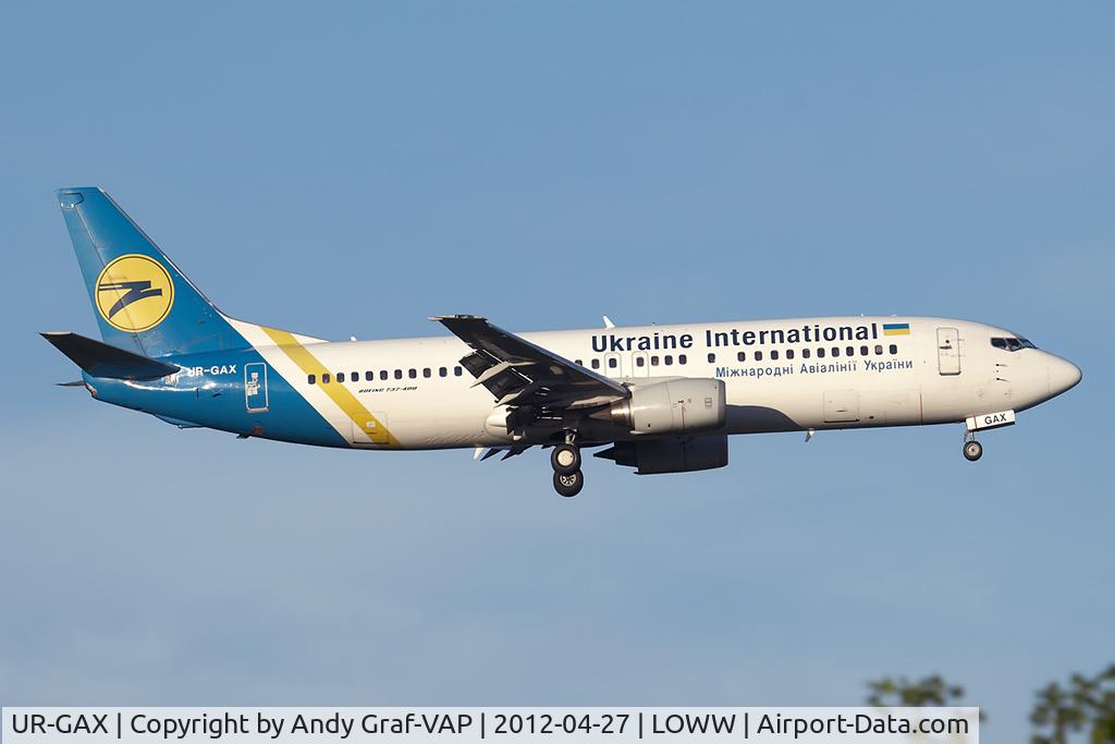 UR-GAX, 1992 Boeing 737-4Y0 C/N 26066, Ukraine International 737-400