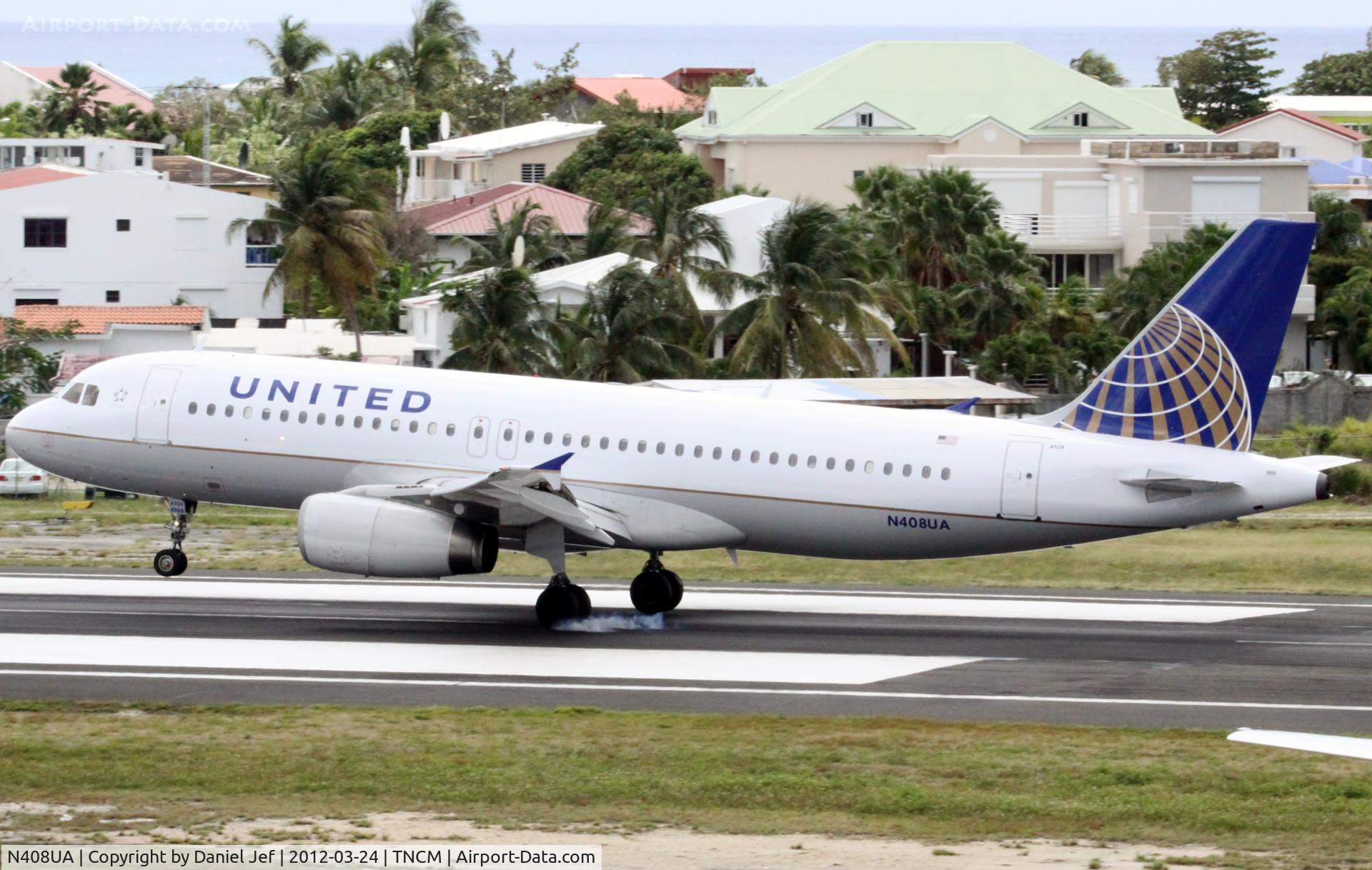 N408UA, 1994 Airbus A320-232 C/N 457, N408UA