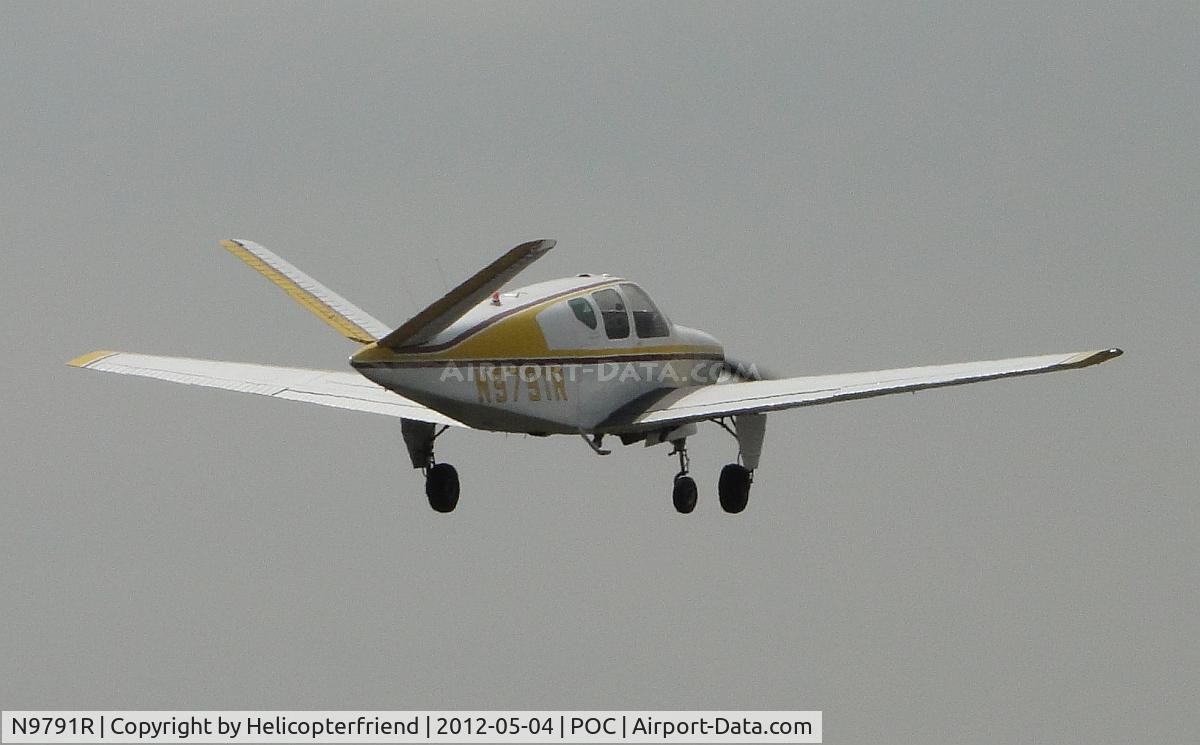 N9791R, 1960 Beech M35 Bonanza C/N D-6289, Airbourne from 26R