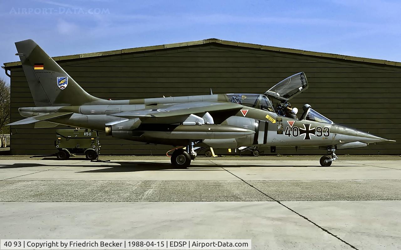 40 93, 1980 Dassault-Dornier Alpha Jet A C/N 0093, preparing for departure from Fliegerhorst Pferdsfeld