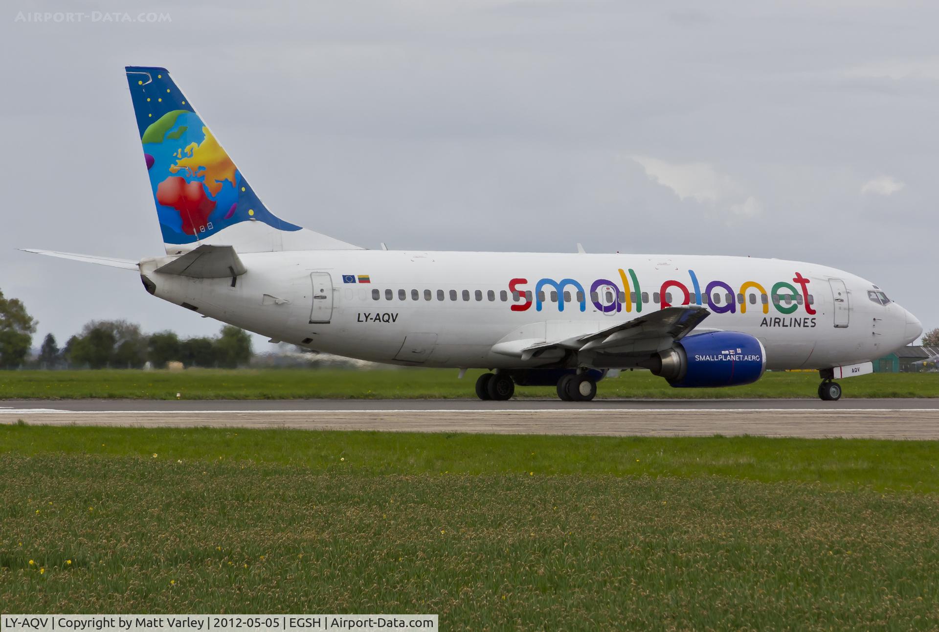 LY-AQV, Boeing 737-35B C/N 25069/2053, Departing EGSH.