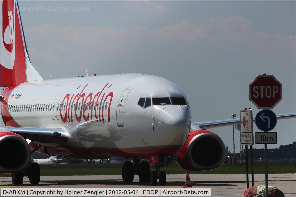 D-ABKM, 2010 Boeing 737-86J C/N 37755, Waiting for a new task on apron 1....
