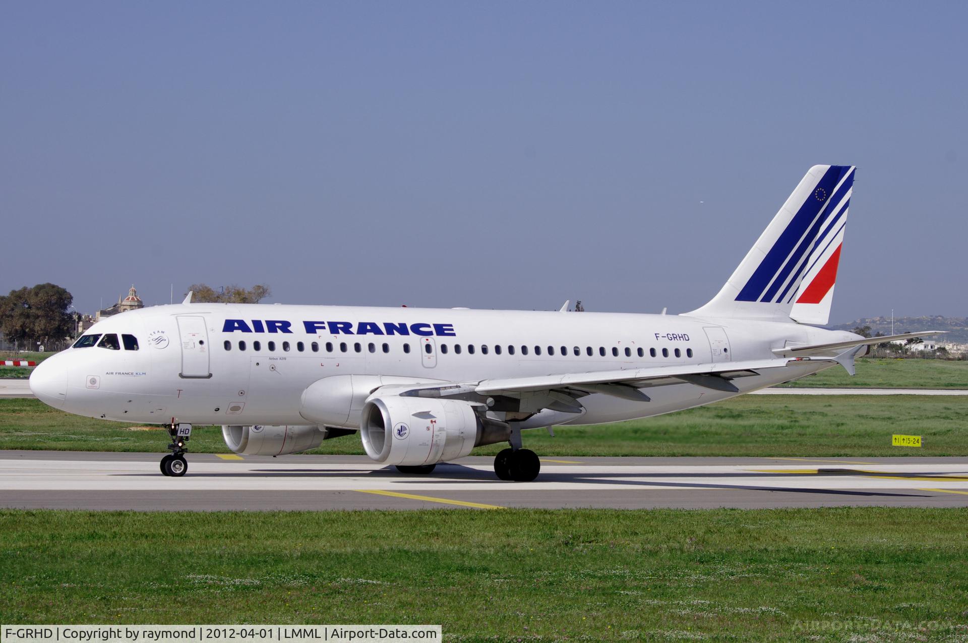 F-GRHD, 1999 Airbus A319-111 C/N 1000, A319 F-GRHD Air France taxying out for departure from Malta on 1st April 2012.
