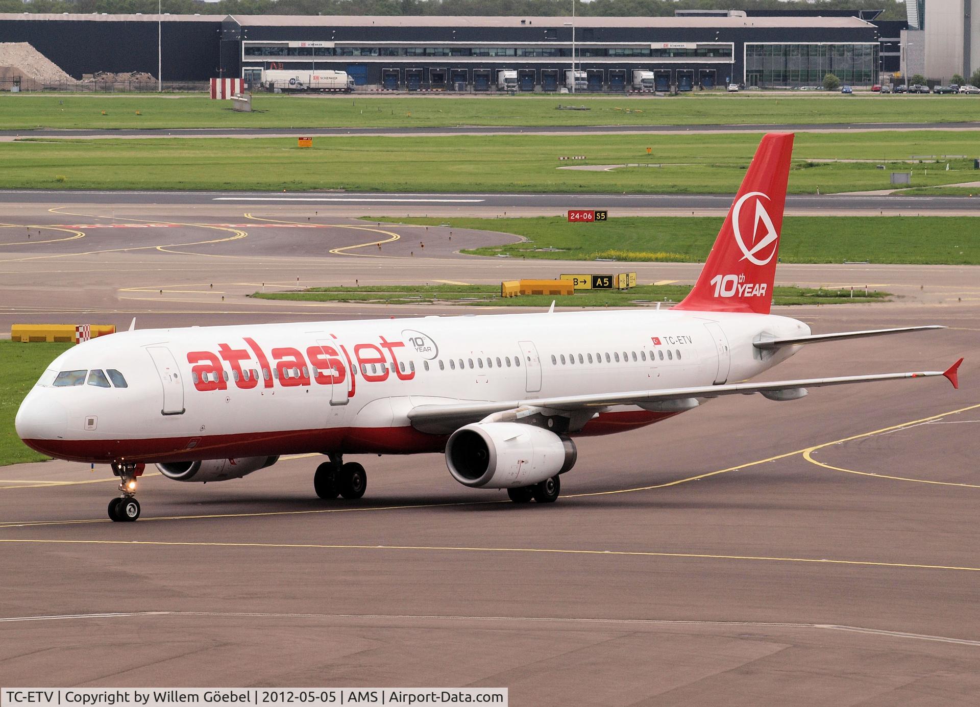 TC-ETV, 2003 Airbus A321-231 C/N 1950, Taxi to the gate of Schiphol Airport