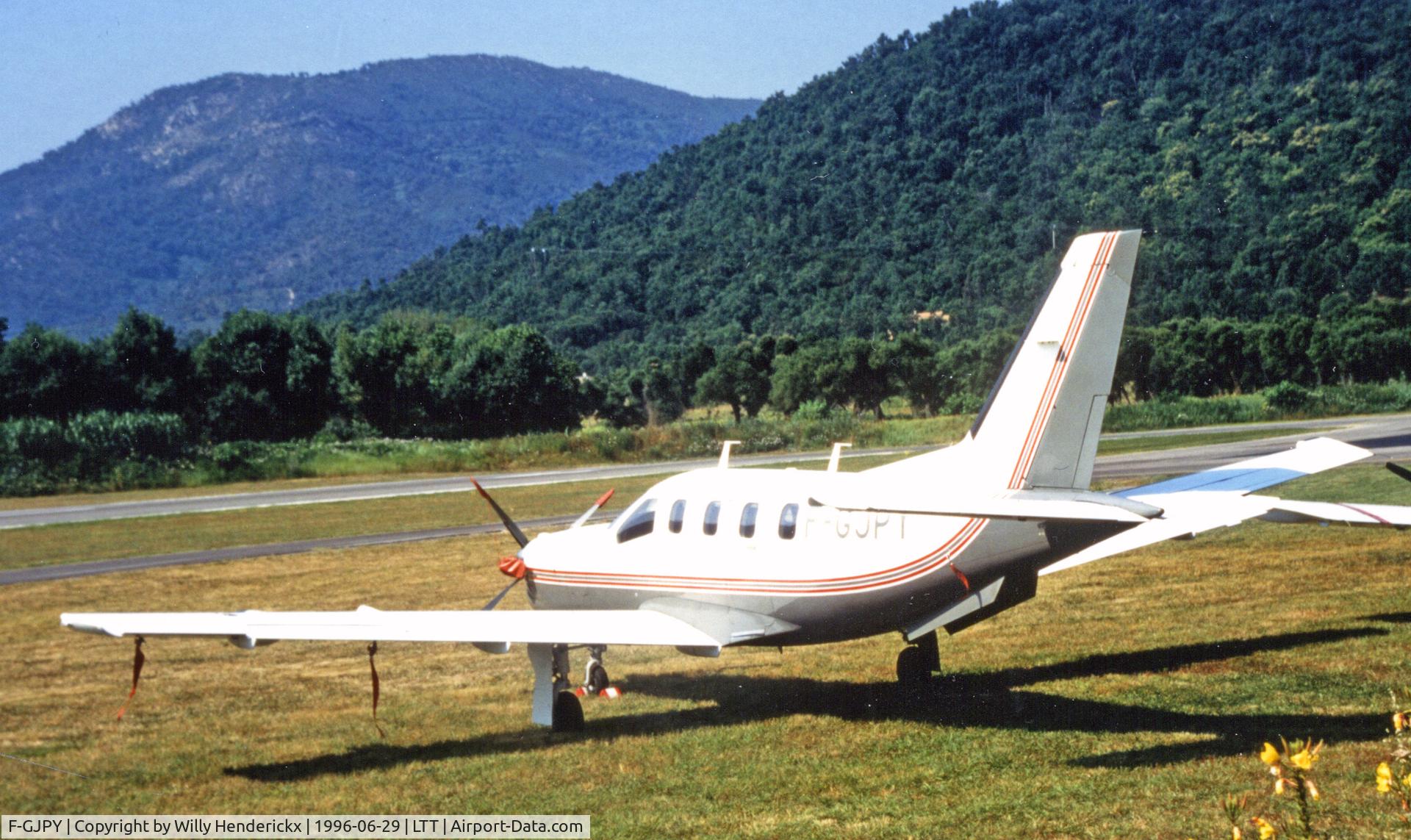 F-GJPY, Socata TBM700 C/N 13, Basking in the sun at La Môle-Saint Tropez airport