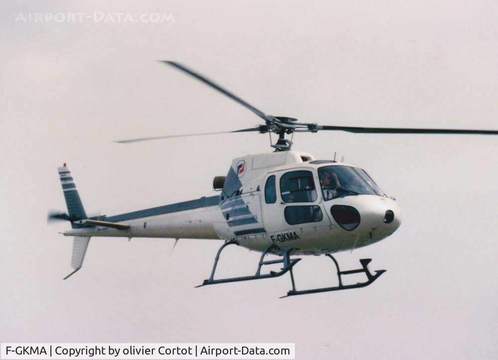 F-GKMA, Eurocopter AS-350B-2 Ecureuil Ecureuil C/N 2285, flying around Dijon, France, 1998