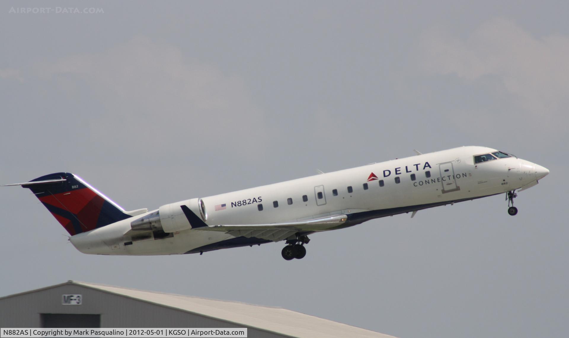 N882AS, 2001 Bombardier CRJ-200ER (CL-600-2B19) C/N 7503, CL-600-2B19