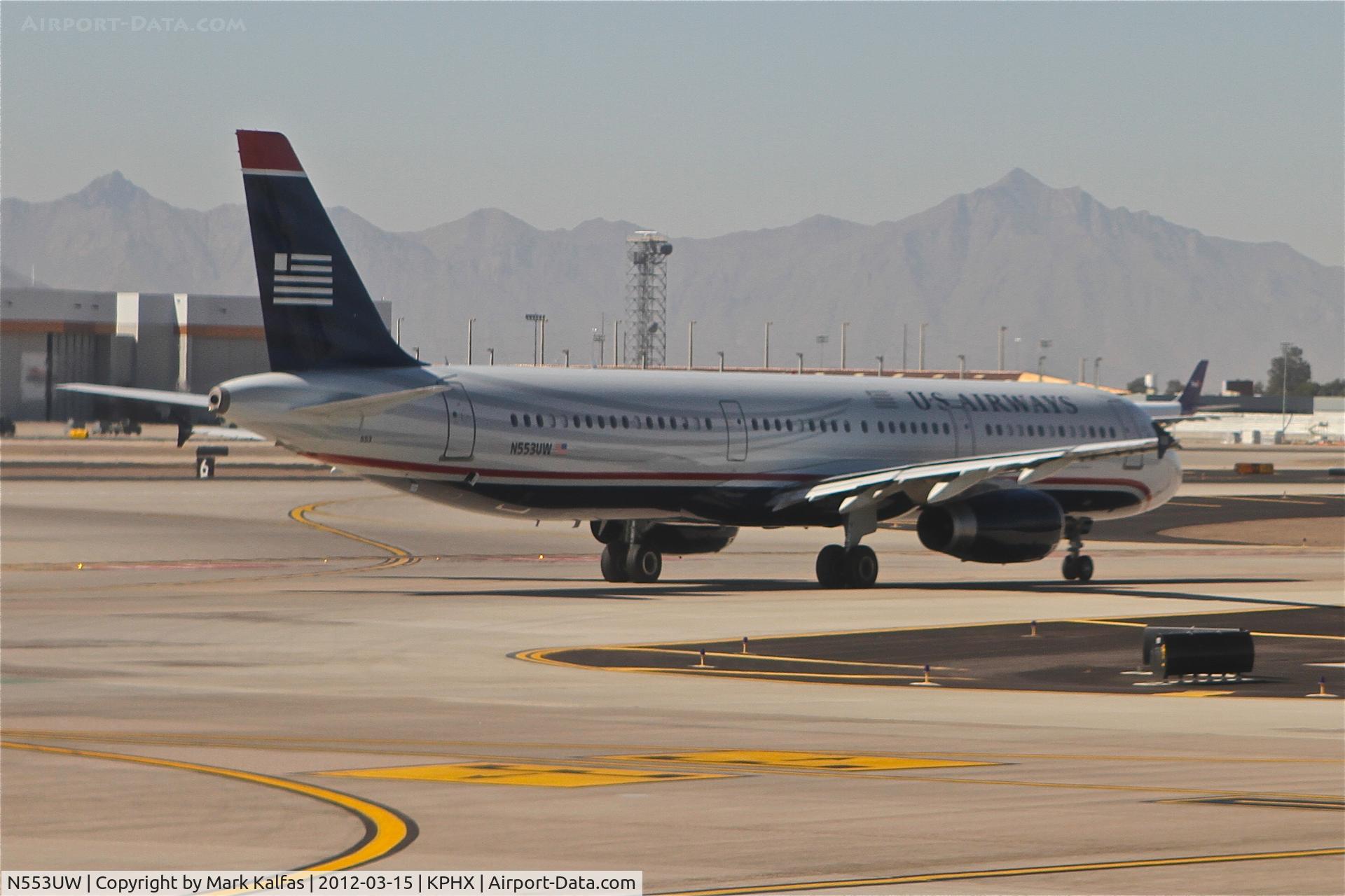 N553UW, 2011 Airbus A321-231 C/N 4960, USAirways Airbus A320-231, AWE255 on TWY D at Sky Harbor Int'l. after arriving from Philadelphia Int/KPHL.