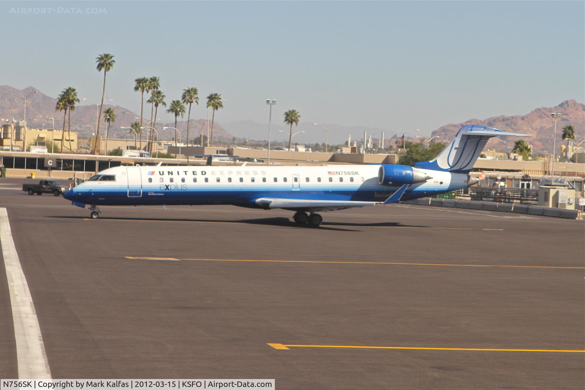 N756SK, 2005 Bombardier CRJ-701ER (CL-600-2C10) Regional Jet C/N 10221, SkyWest/United Express Bombardier CL-600-2C10, SKY6399 preparing to depart to KSFO.