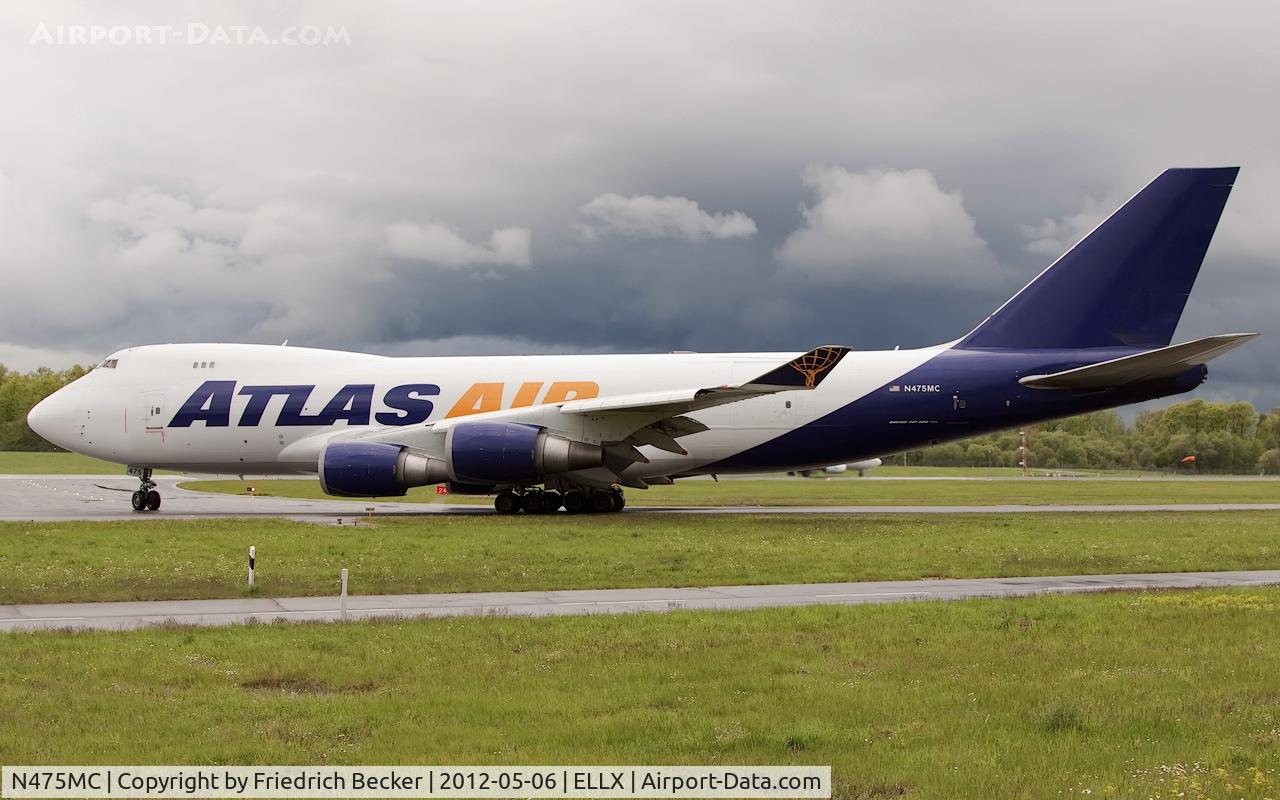 N475MC, 1998 Boeing 747-47UF C/N 29252, taxying to the active