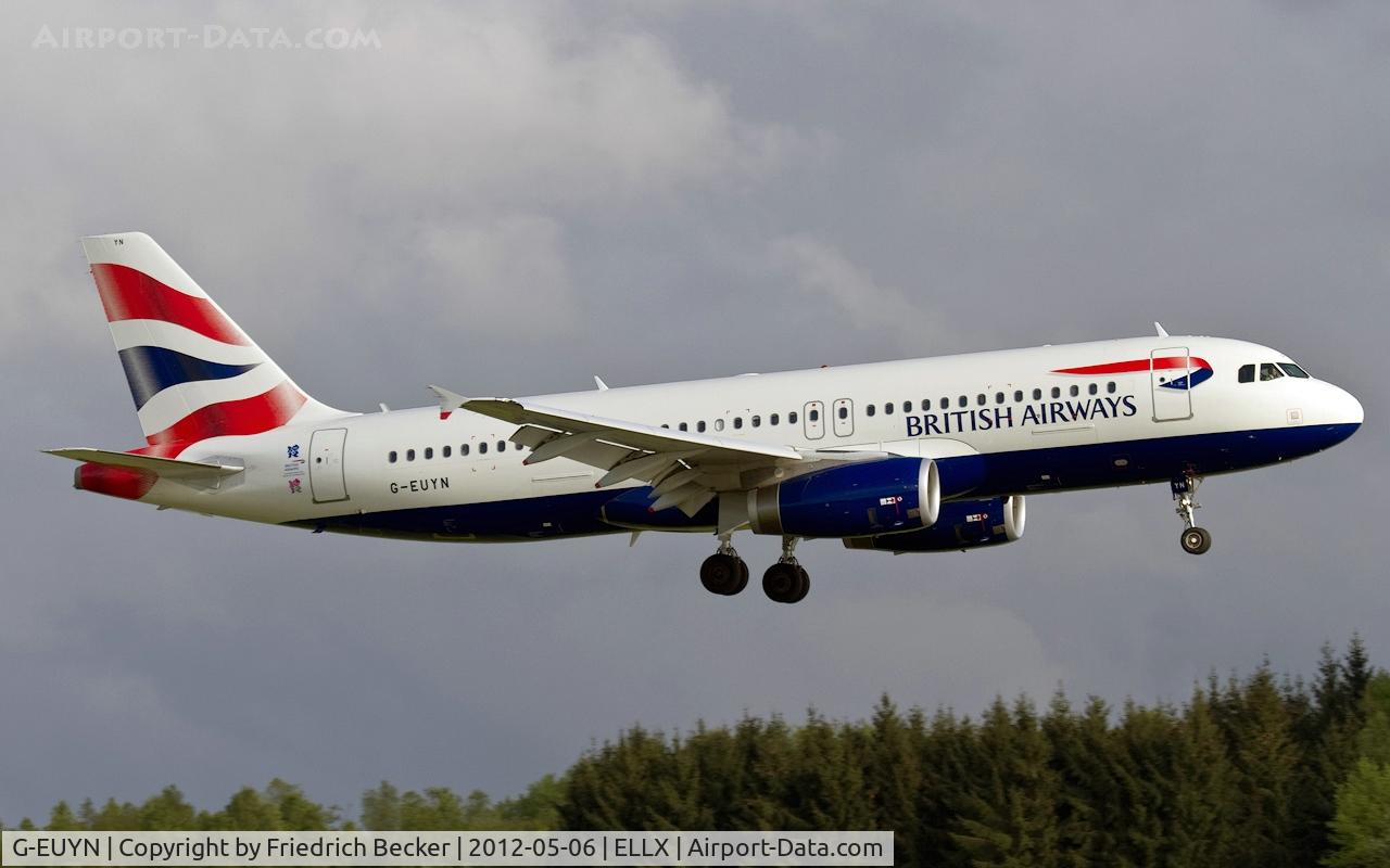G-EUYN, 2011 Airbus A320-232 C/N 4975, on final RW24