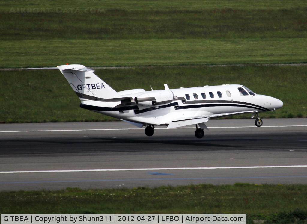 G-TBEA, 2003 Cessna 525A CitationJet CJ2 C/N 525A-0191, Landing rwy 14R