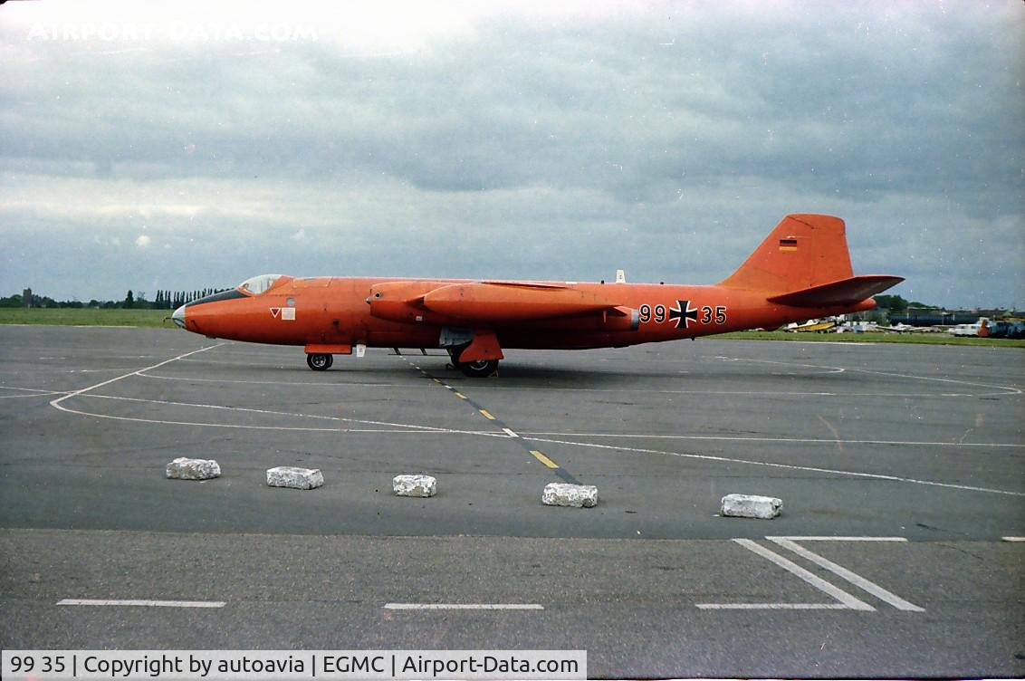 99 35, 1954 English Electric Canberra B.2 C/N R3/EA3/6652, Parked at Southend around 1979. I believe Marconi at Chelmsford were involved in upgrading some of the electronics fit.
