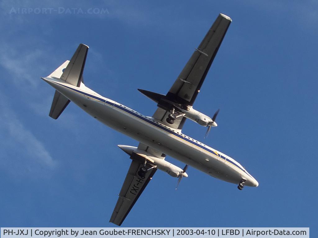 PH-JXJ, 1991 Fokker 50 C/N 20232, landing 23