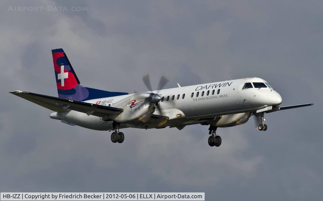 HB-IZZ, 1997 Saab 2000 C/N 2000-048, on final RW24