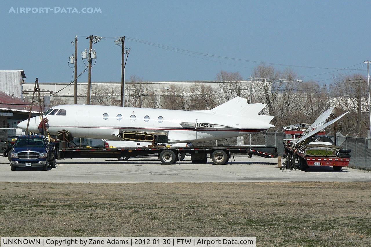 UNKNOWN, Miscellaneous Various C/N unknown, Falcon headed for green pastures? 
At Meacham Field - Fort Worth, Tx