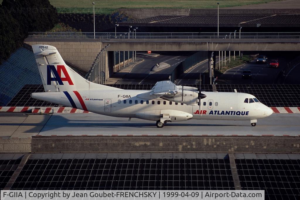 F-GIIA, 1986 ATR 42-300 C/N 018, to LRH