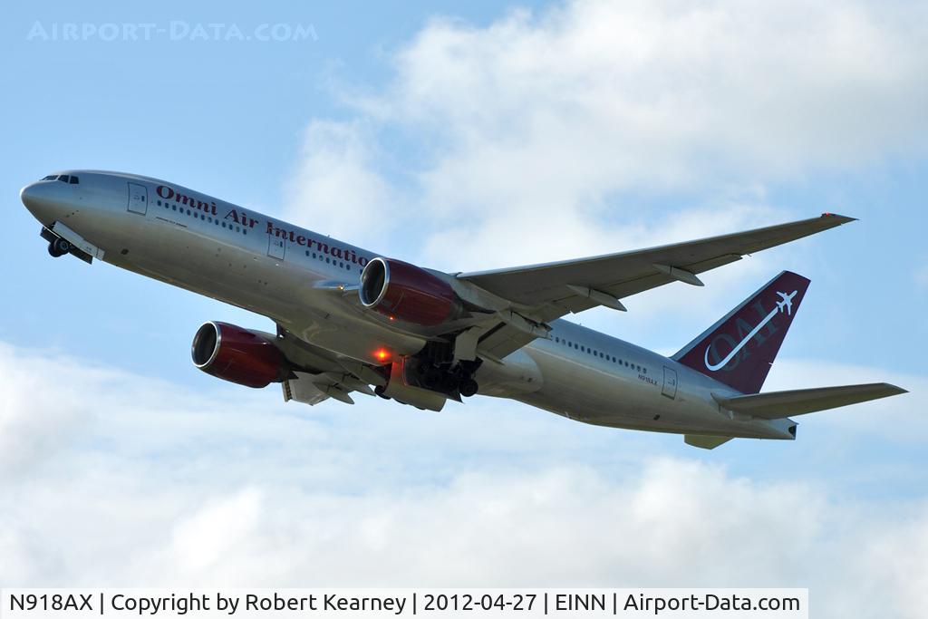 N918AX, 1997 Boeing 777-222 C/N 26935, Gear up after take off