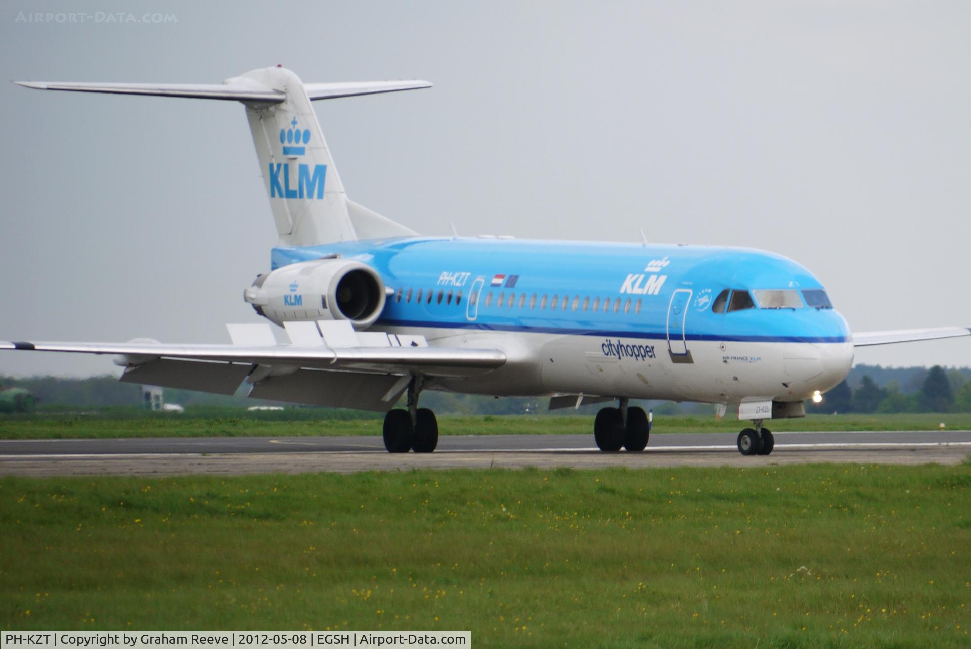 PH-KZT, 1995 Fokker 70 (F-28-0070) C/N 11541, Just landed.