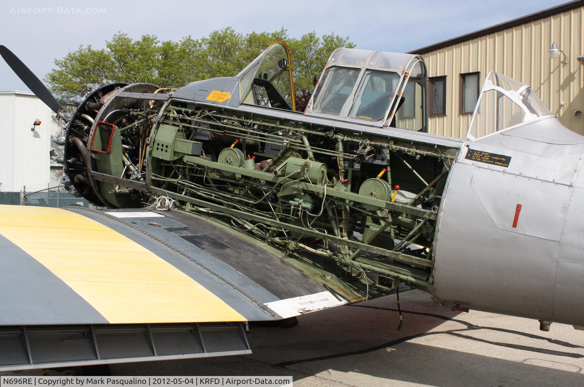 N696RE, North American AT-6C C/N 8813651, North American AT-6C