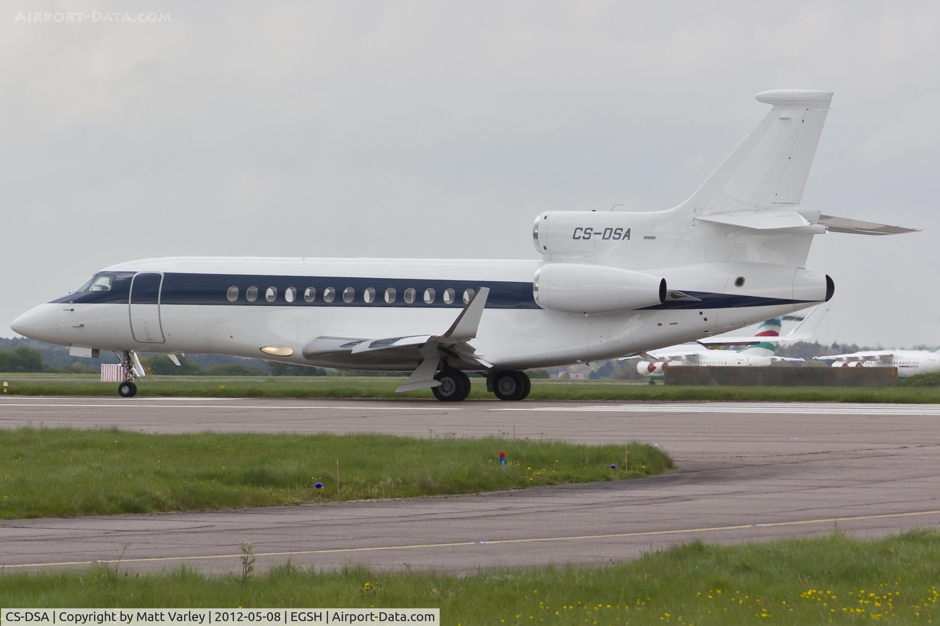 CS-DSA, 2007 Dassault Falcon 7X C/N 030, Departing EGSH.