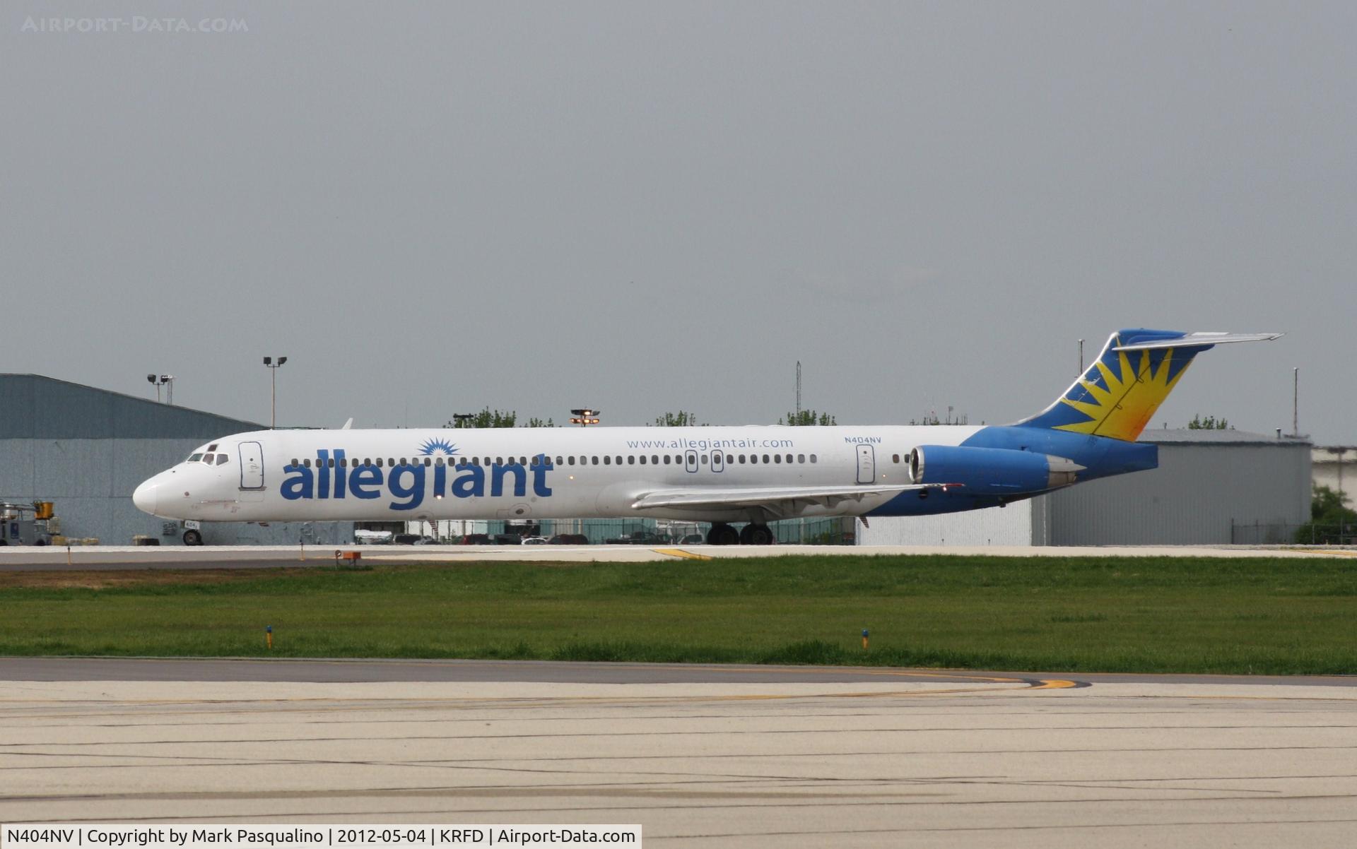 N404NV, 1989 McDonnell Douglas MD-88 C/N 49765, MD-88