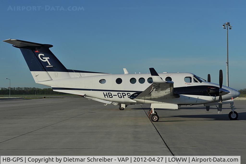 HB-GPS, 2009 Beechcraft King Air 200GT C/N BY-093, Beech 200 King Air