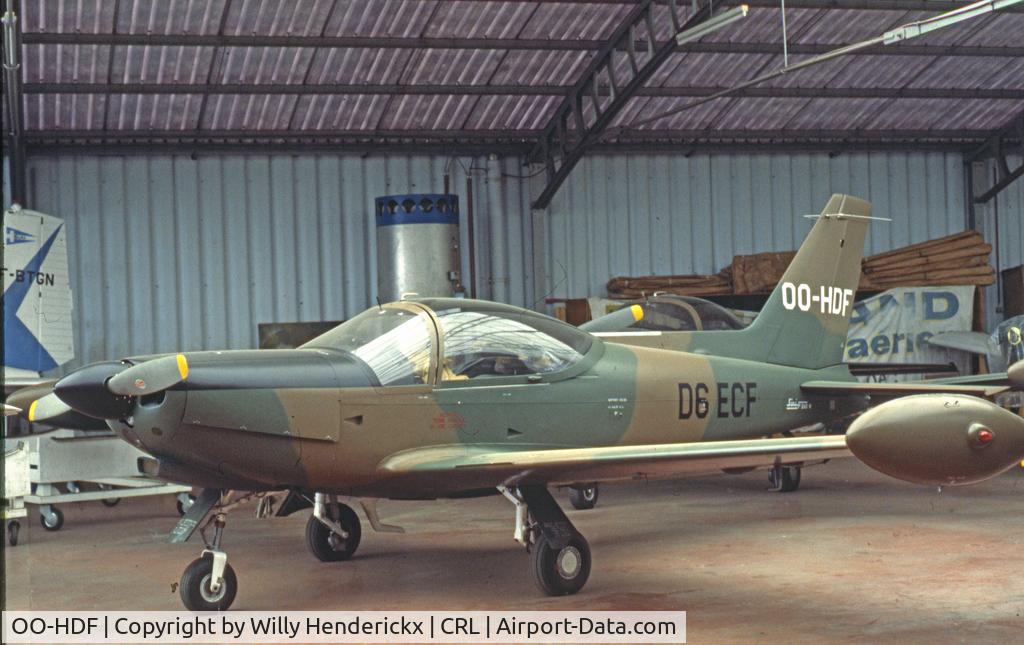 OO-HDF, 1977 SIAI-Marchetti SF-260 C/N 301/27-003, Stored at the Belgian Importer's place.